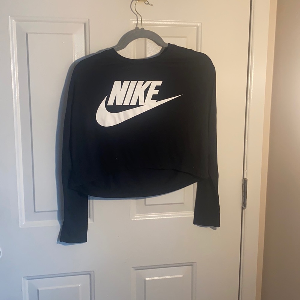 Nike Crop Women’s Top